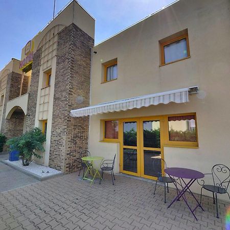 The Originals Access, Hotel Beziers Est Villeneuve-lès-Béziers Εξωτερικό φωτογραφία